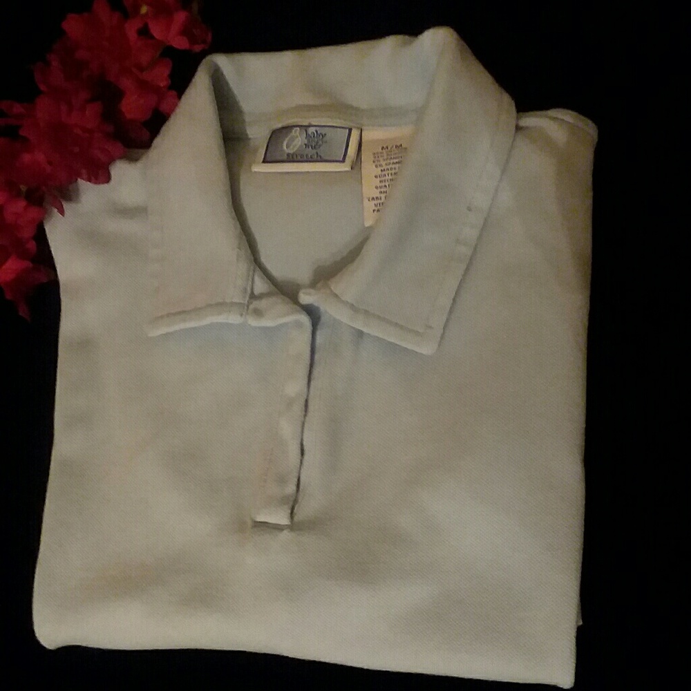BABY AND ME🥑BLUE TOP Sz Medium